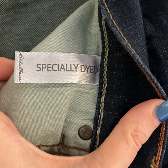 Eddie Bauer Slightly Curvy High Rise Skinny Jeans, Size 12, Dark Blue Denim - Picture 8 of 9